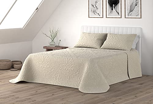 Victorio & Lucchino Colcha Bouti 3D Termosellada Modelo Arianna (Beige, 150 cm)